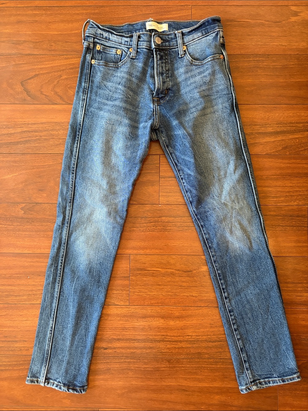 GAP Women’s High Rise Slim Straight Jeans in Medium Blue Wash